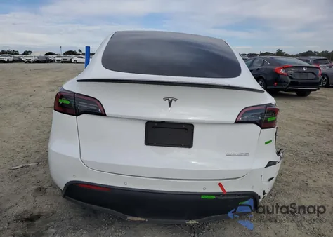 2022 Tesla Model Y from USA, damaged, VIN 7SAYGDEF2NF326137
